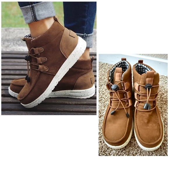 Shoes - Lightweight Lace-Up Ankle Boots | Brown | Women’s Size 7